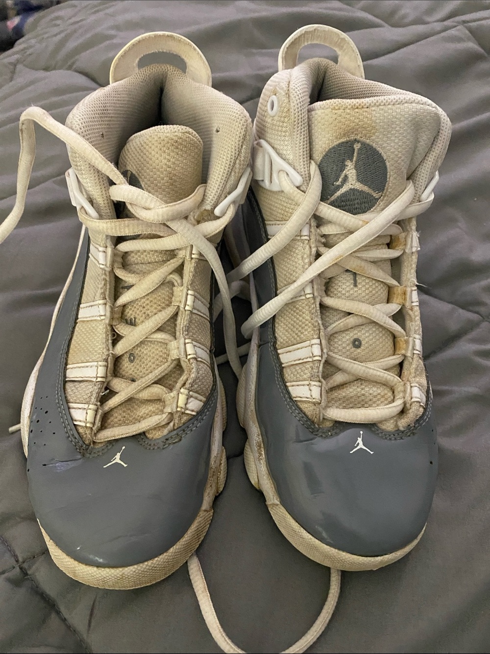 Jordan Men's Sneakers in Gray and Cream